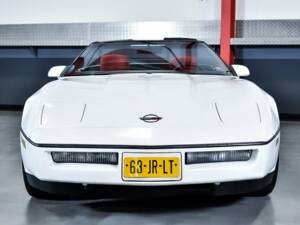 Imagen 7/7 de Chevrolet Corvette Convertible (1988)