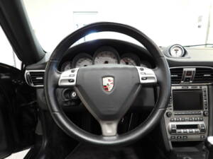 Bild 6/17 von Porsche 911 Carrera 4S (2007)