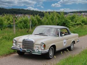 Image 1/59 de Mercedes-Benz 280 SE (1969)