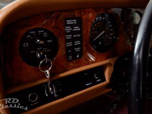 Image 23/50 of Rolls-Royce Silver Spur (1988)