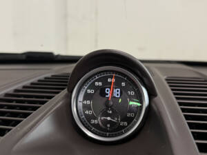 Image 25/50 de Porsche 911 Carrera S (2013)