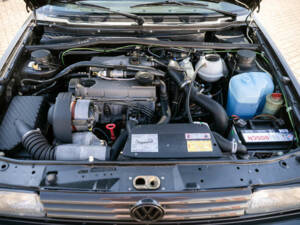 Imagen 3/50 de Volkswagen Golf Mk II GTi G60 1.8 (1989)