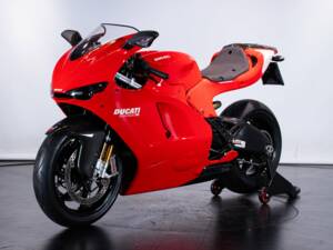 Bild 8/50 von Ducati DUMMY (2008)