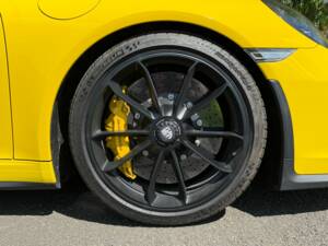 Bild 60/86 von Porsche 911 Speedster (2019)