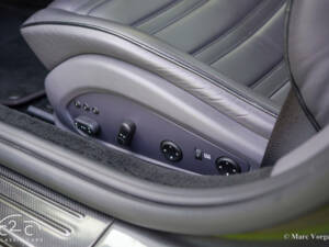 Image 11/85 de Ferrari California (2010)