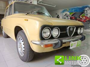 Bild 1/10 von Alfa Romeo Giulia Nuova Super 1300 (1975)