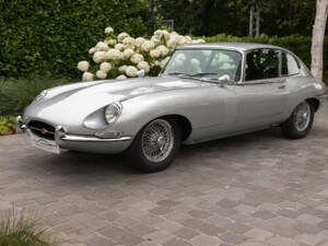 Afbeelding 56/57 van Jaguar E-Type (2+2) (1968)