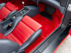 Imagen 56/89 de Ferrari F 355 Berlinetta (1996)