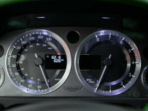 Immagine 21/43 di Aston Martin V8 Vantage (2010)