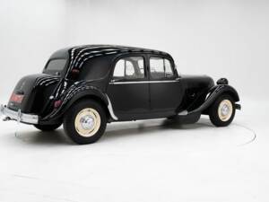 Imagen 2/15 de Citroën Traction Avant 15&#x2F;6 (1953)