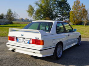 Immagine 30/34 di BMW M3 (1987)