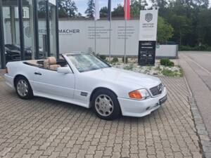 Image 3/20 of Mercedes-Benz 300 SL (1993)