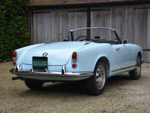 Afbeelding 14/39 van Alfa Romeo Giulietta Spider Veloce (1961)