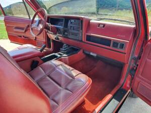 Immagine 27/42 di Jeep Cherokee 2.8L V6 (1985)