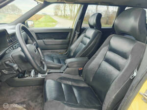 Image 19/42 of Volvo 850 T-5R (1995)