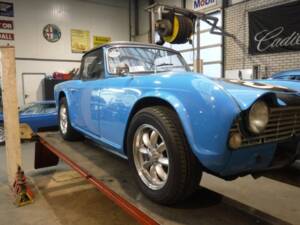 Image 11/50 of Triumph TR 4 (1962)