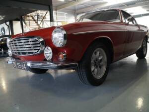 Image 25/35 of Volvo 1800 S (1968)