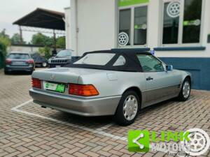 Image 7/10 de Mercedes-Benz 300 SL (1991)