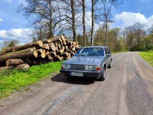 Image 3/13 of Volvo 760 Turbo (1989)
