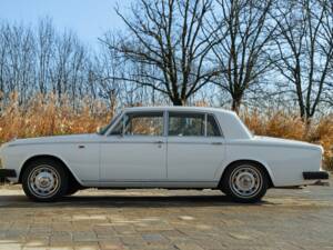 Image 12/50 of Rolls-Royce Silver Shadow II (1979)