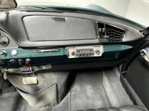 Image 14/23 of Citroën DS 21 (1969)