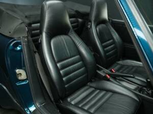 Image 19/30 of Porsche 911 Carrera 2 (WTL) (1993)