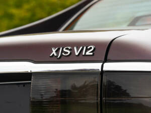 Image 49/50 de Jaguar XJS 6.0 (1993)