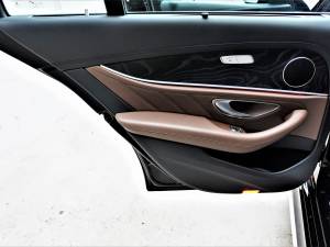 Image 21/47 de Mercedes-Benz AMG E 63 S 4MATIC+ T (2018)