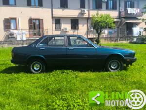 Image 4/10 of Maserati 420 i (1991)