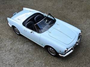 Immagine 8/39 di Alfa Romeo Giulietta Spider Veloce (1961)