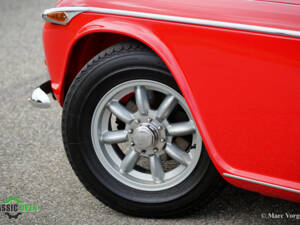 Image 33/35 of Triumph TR 5 PI (1968)