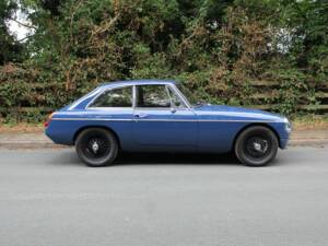 Image 7/16 de MG MGB GT (1967)