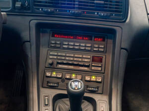 Image 39/46 of BMW 850CSi (1993)