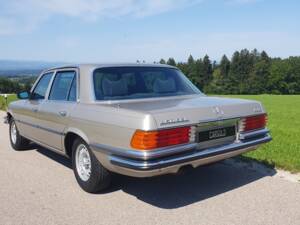 Afbeelding 17/31 van Mercedes-Benz 450 SEL 6,9 (1975)