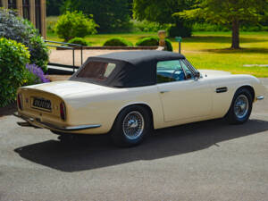 Bild 3/62 von Aston Martin DB 6 Mk II Volante (1970)