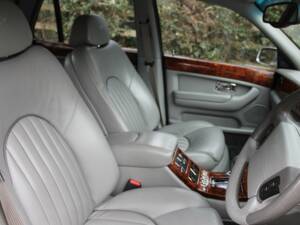 Imagen 9/15 de Bentley Arnage Red Label (2000)