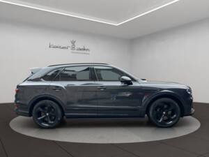 Image 5/30 of Bentley Bentayga V8 (2022)