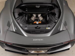 Image 42/42 de Ferrari 296 GTS (2024)