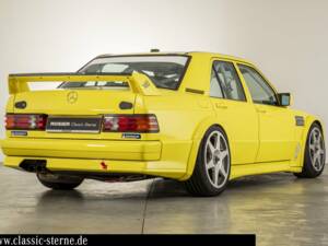 Immagine 2/15 di Mercedes-Benz 190 E 2.5-16 Evolution I (1989)