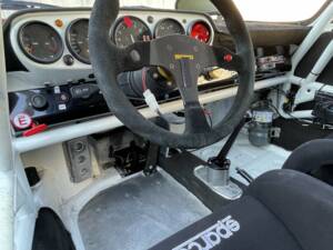 Image 10/44 of Porsche 911 RSR 3.0 (1976)