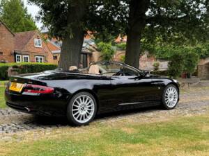 Afbeelding 15/32 van Aston Martin DB 9 Volante (2006)