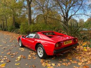 Image 34/50 of Ferrari 308 GTS Quattrovalvole (1983)