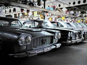 Image 32/50 de Lancia Flaminia GT Touring (1960)