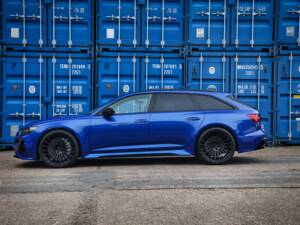 Afbeelding 2/25 van Audi RS6 Avant (2022)