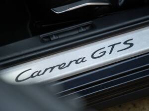 Immagine 46/50 di Porsche 911 Carrera GTS (2011)