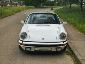 Image 8/25 of Porsche 911 Carrera 3.0 (1976)