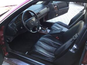 Image 12/32 de Mercedes-Benz 300 SL-24 (1992)