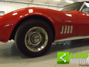 Bild 6/10 von Chevrolet Corvette Stingray (1968)