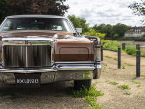 Image 7/37 of Lincoln Continental Mark III Hardtop Coupé (1971)