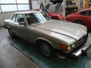 Image 12/29 of Mercedes-Benz 450 SL (1976)